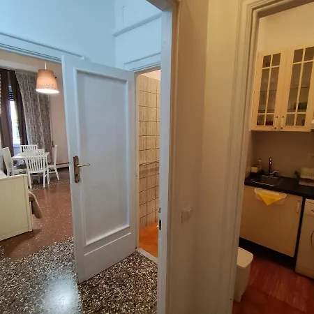 Apartment Al 171 Family 1-4p